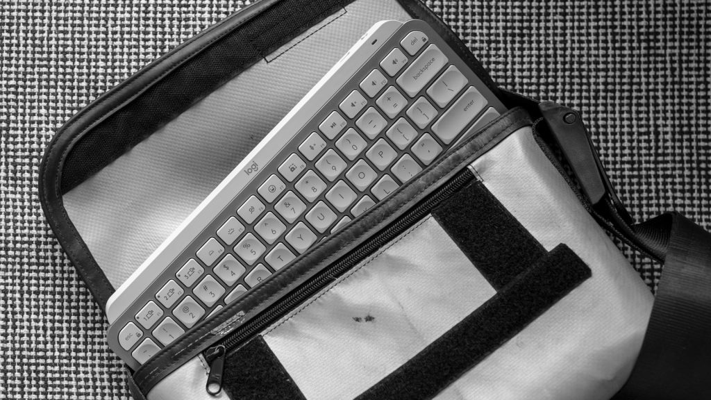 Logitech MX Keys Mini Review 2021 - An impressive portable keyboard. 6